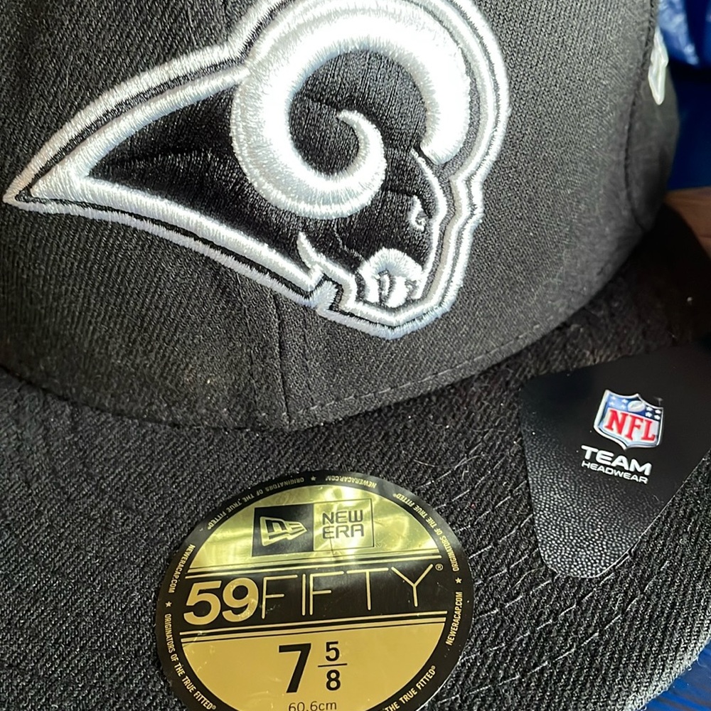 Rams official NFL logo baseball cap brand new with tags